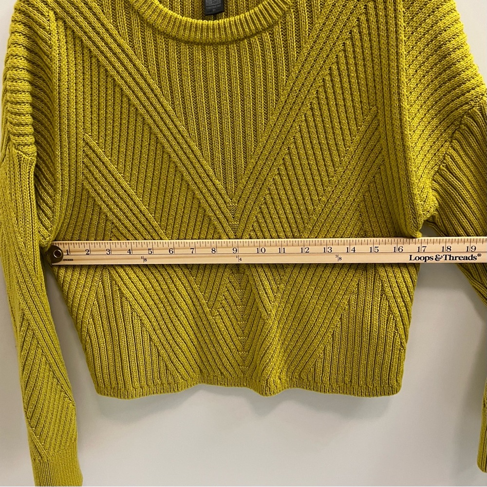 EXPRESS Ribbed Crew Neck Sweater-Yellow - Picture 4 of 7